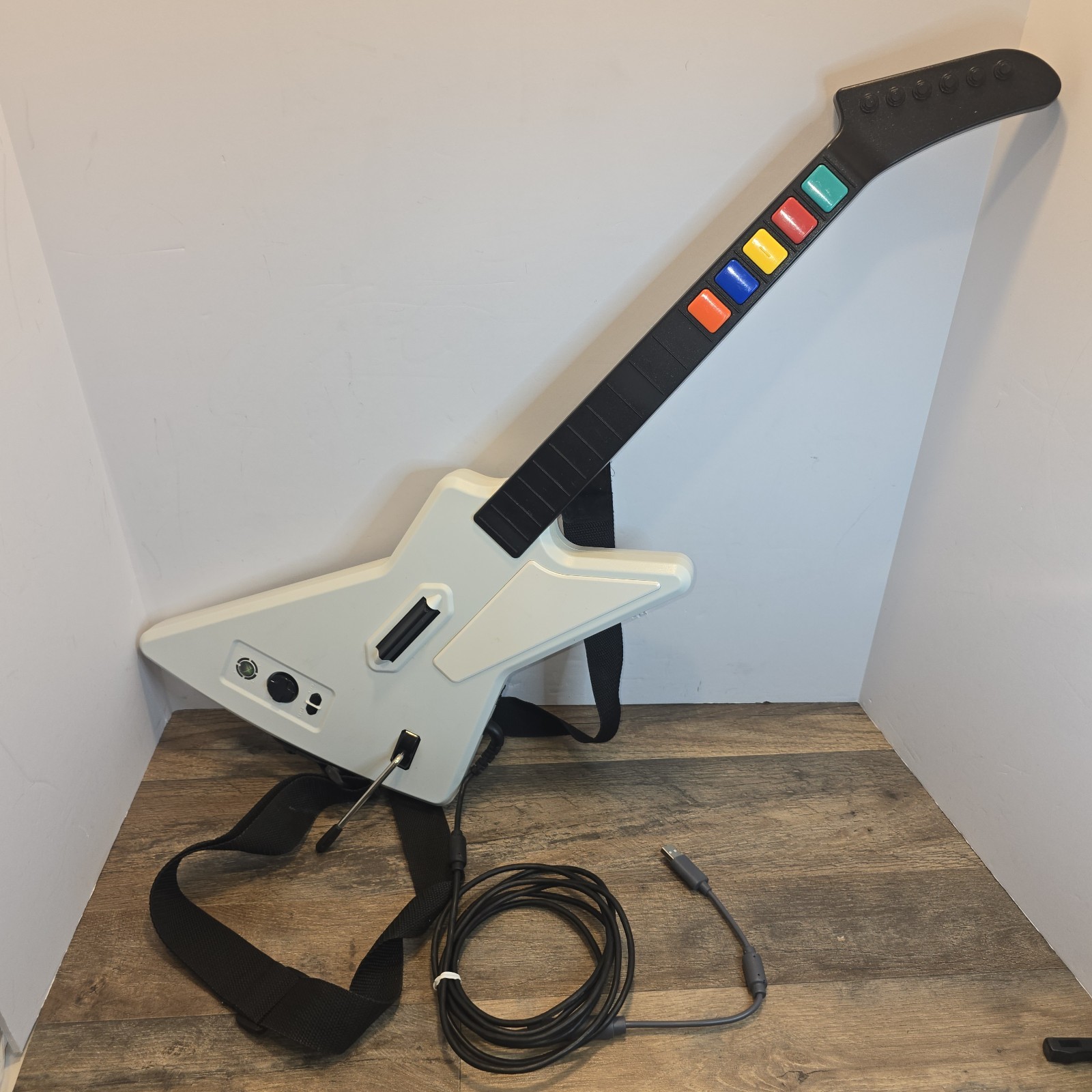 🔥Guitar Hero Xbox 360 X-Plorer Xplorer RedOctane 95055 Wired W/breakaway TESTED