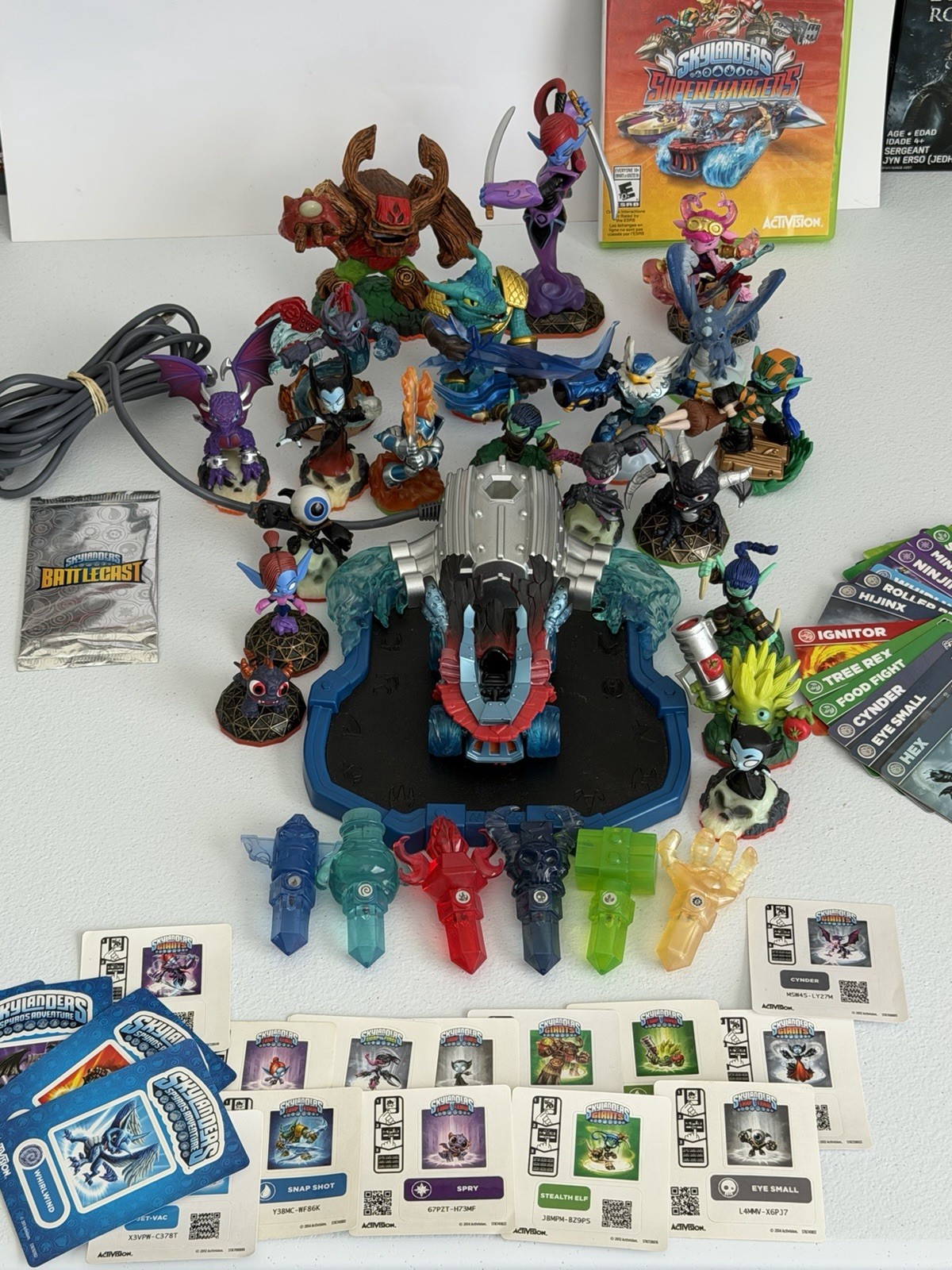 Activision Skylanders Xbox 360 MASSIVE Starter Lot multiple Generations