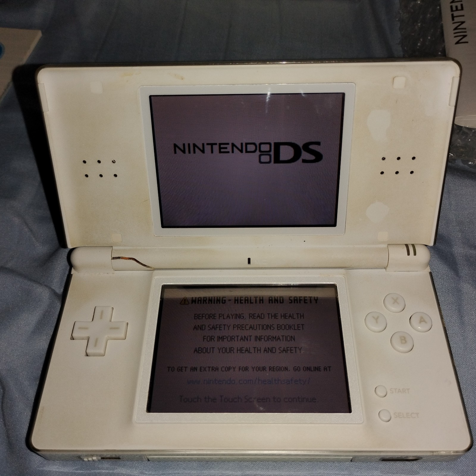 Nintendo DS Lite Console White Working With Box And Instruction Manual NDS