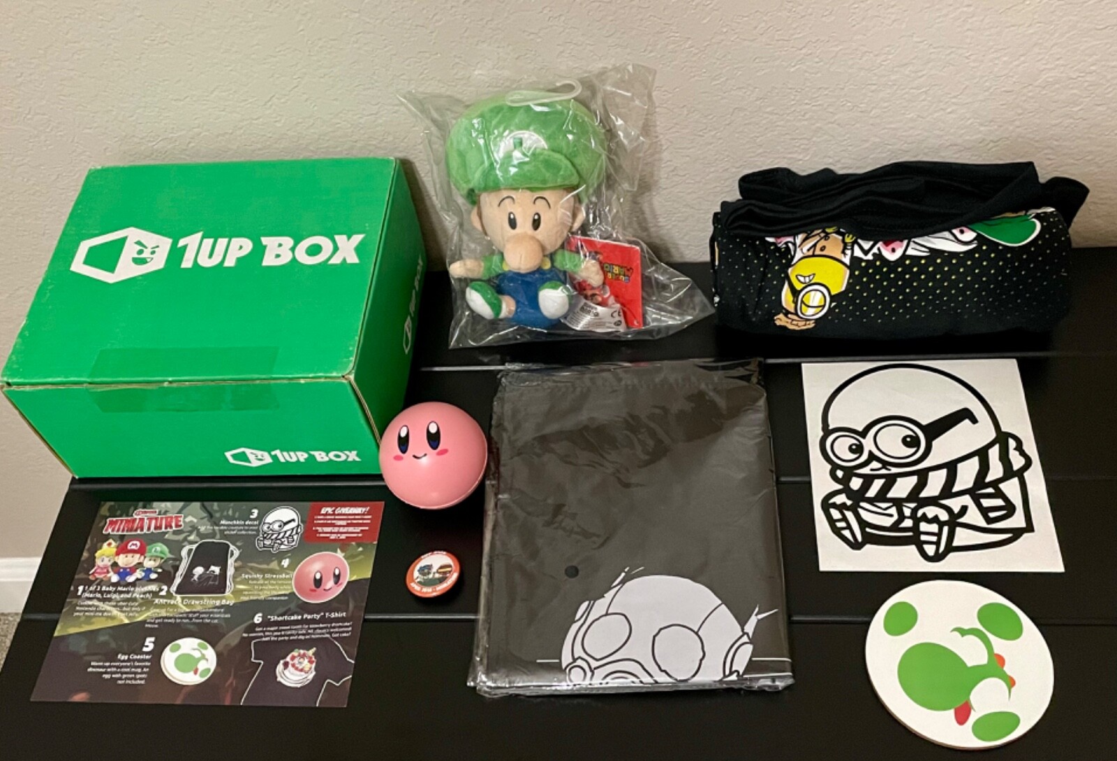 1UP Loot Subscription Box (April 2016) Tshirt, Gaming, Mario, Marvel, Minions