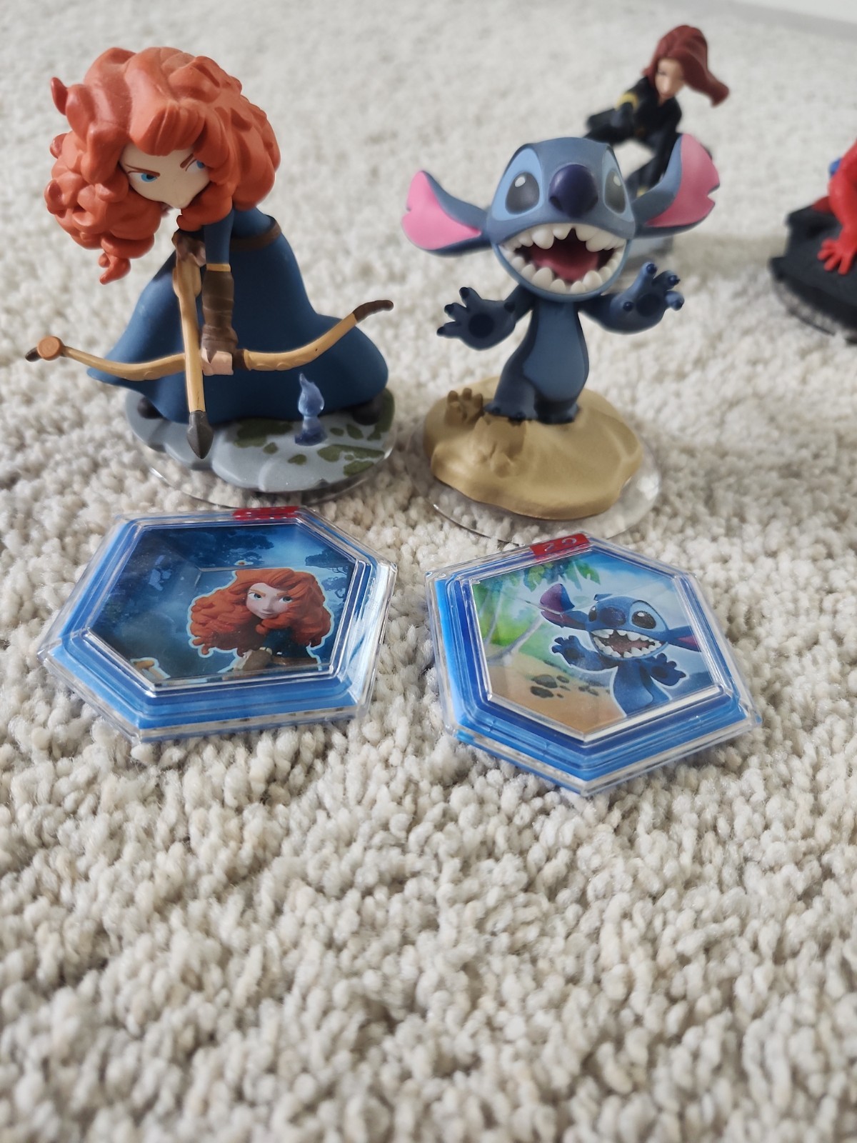 Lot Of Disney Infinity 2.0 Characters, Discs, And Game
