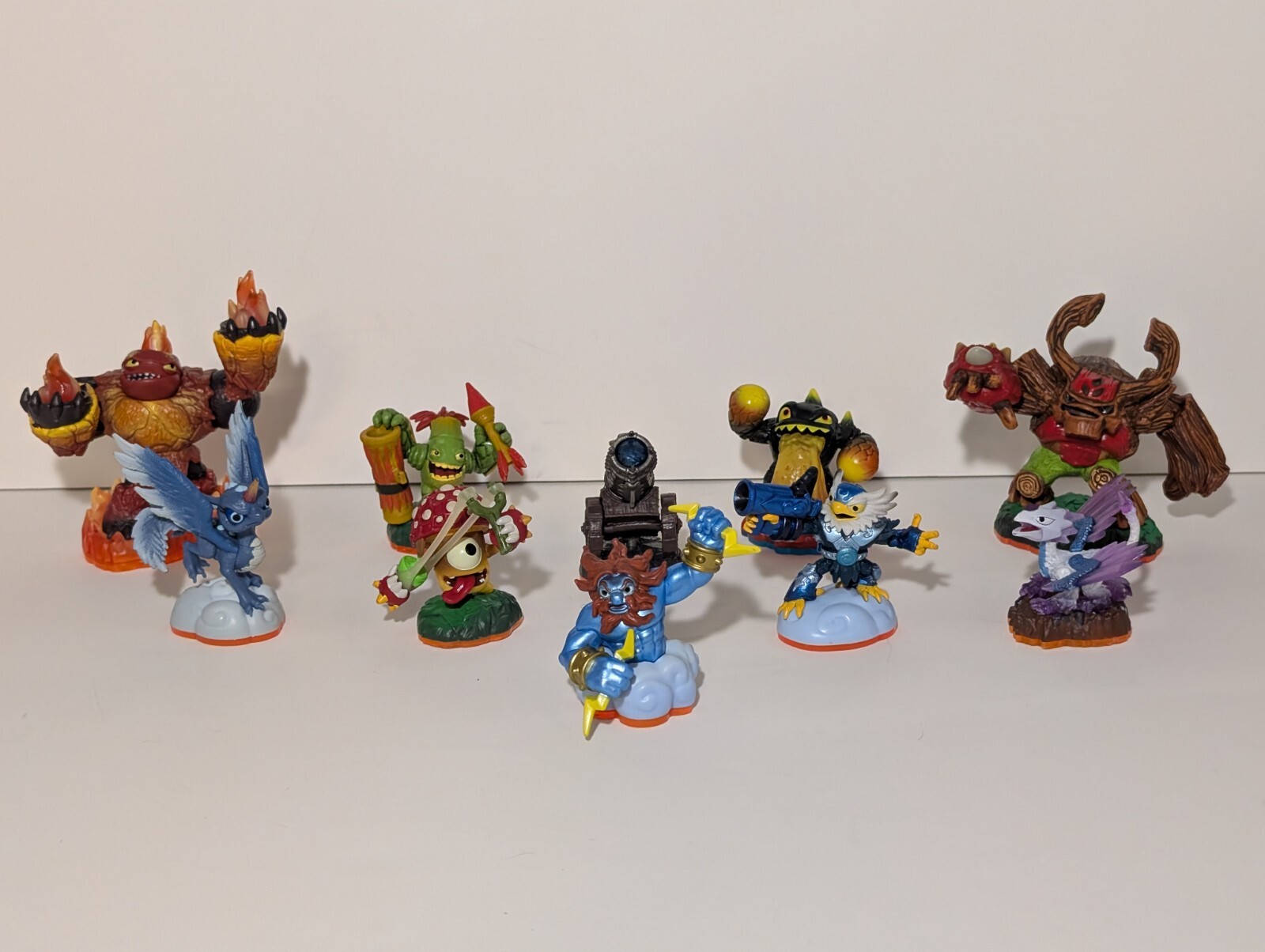 Skylanders Giants Action Figures – Lot Of 10 (Hot Head, Jet Vac, Zook and more)