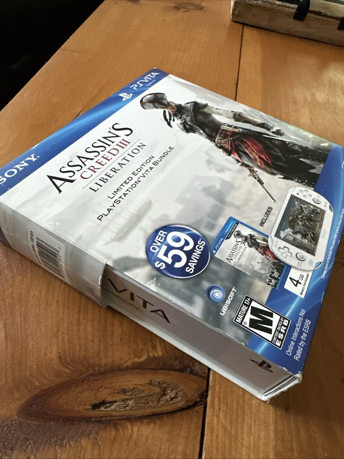Sony PS Vita PCH-1001 Assassin’s Creed Bundle White In Box No Game/charger