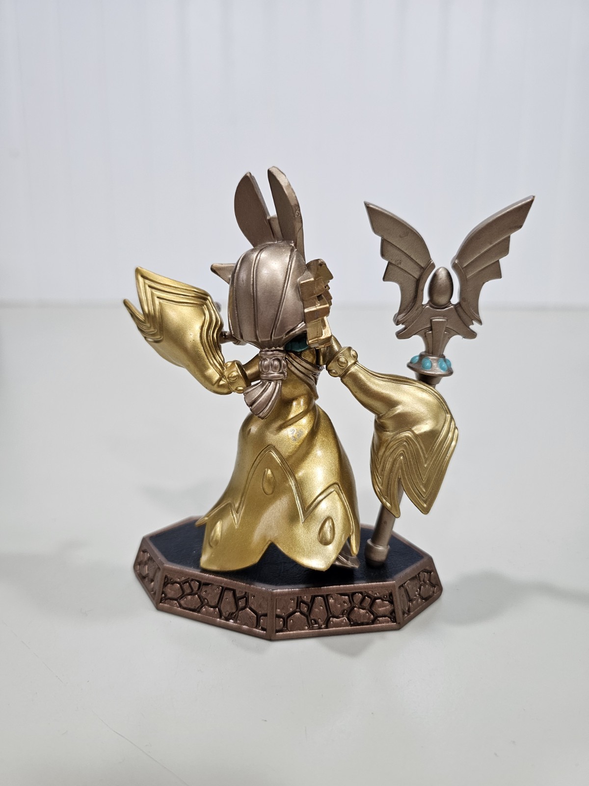 Skylander Imaginators Golden Queen Sensei Figure Activision