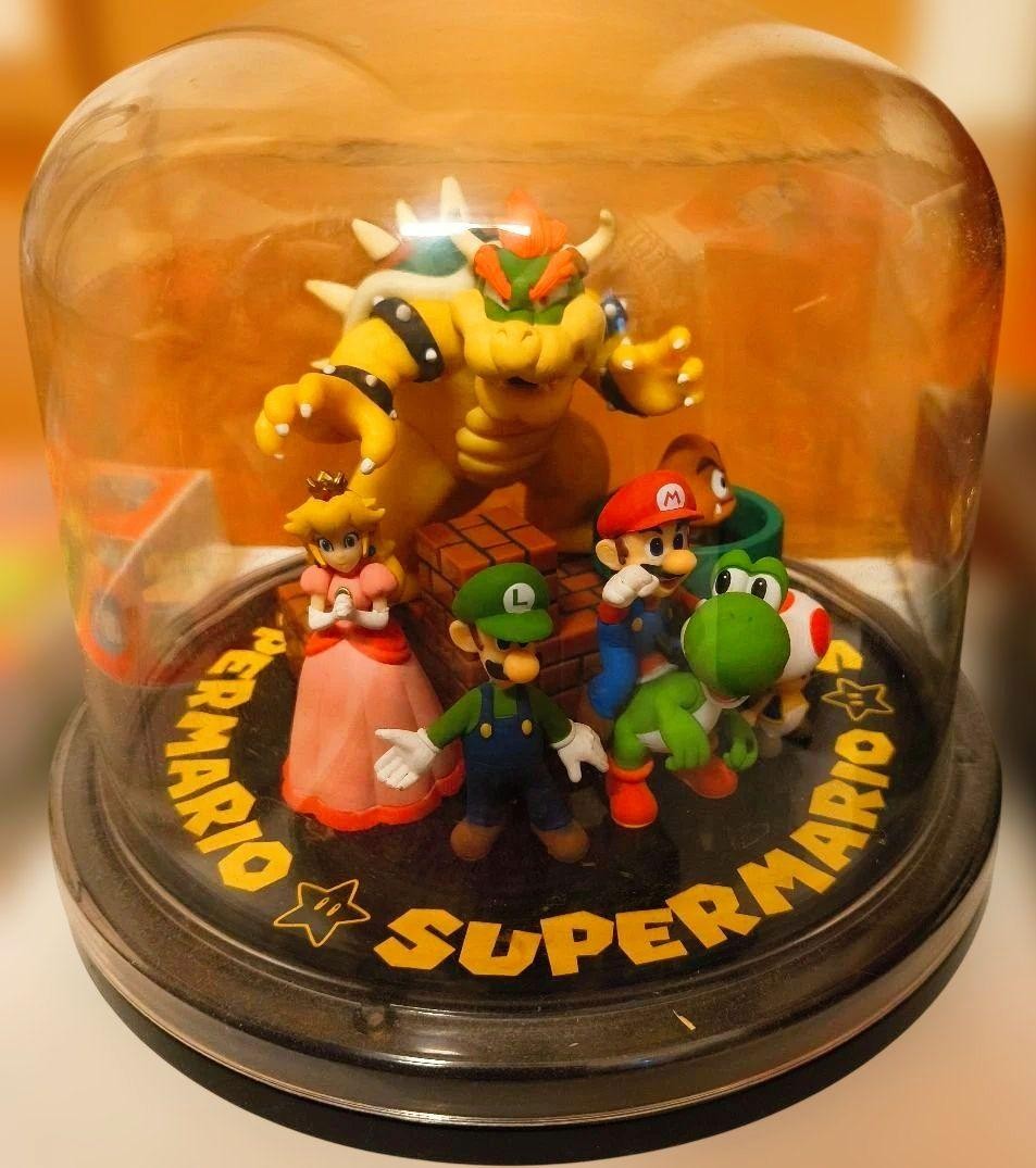 Club Nintendo merchandise: Many limited-edition, non-sale items from Japan