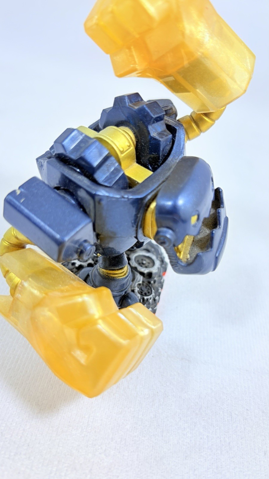 Skylanders Trap Team Legendary Jawbreaker Video Game Figure 87001888 Blue Body