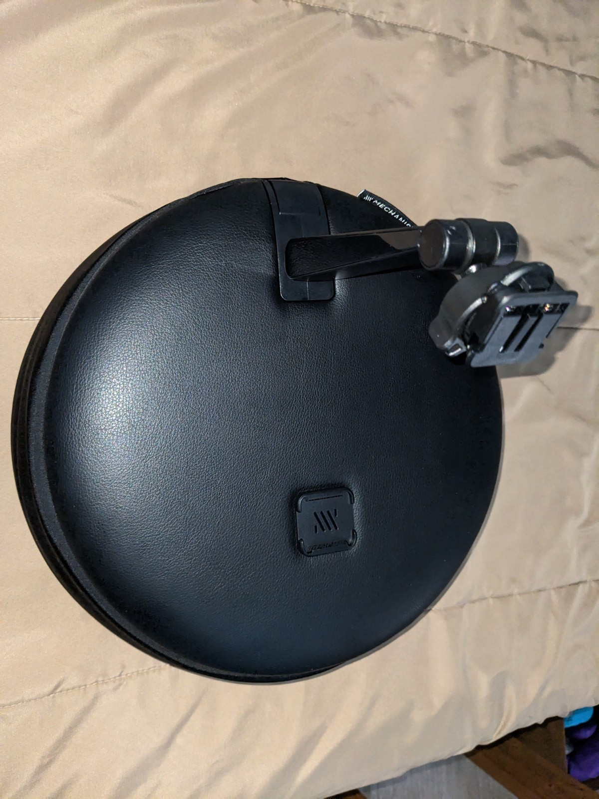 Mechanism Gaming Pillow w/ Universal Grip