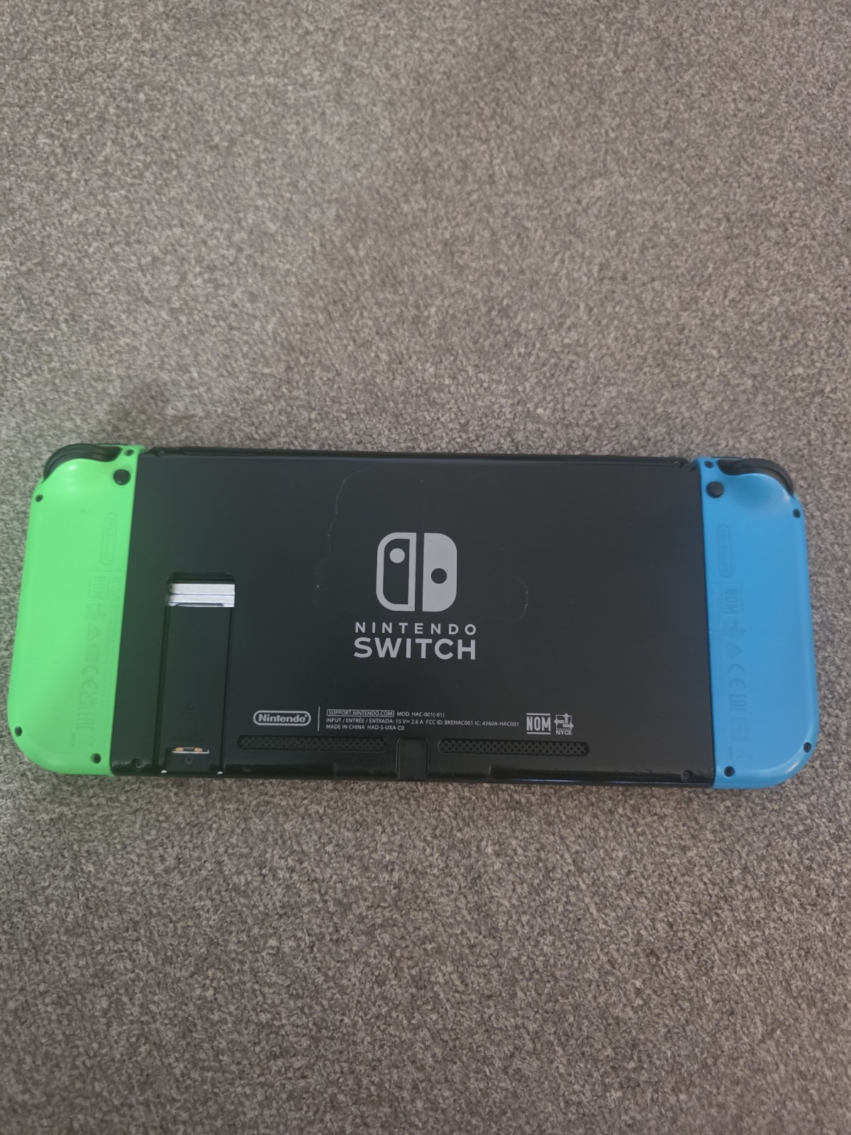 Nintendo Switch HAC-001(-01) V2 Console Neon Blue/Green Tested Working Joy-Cons
