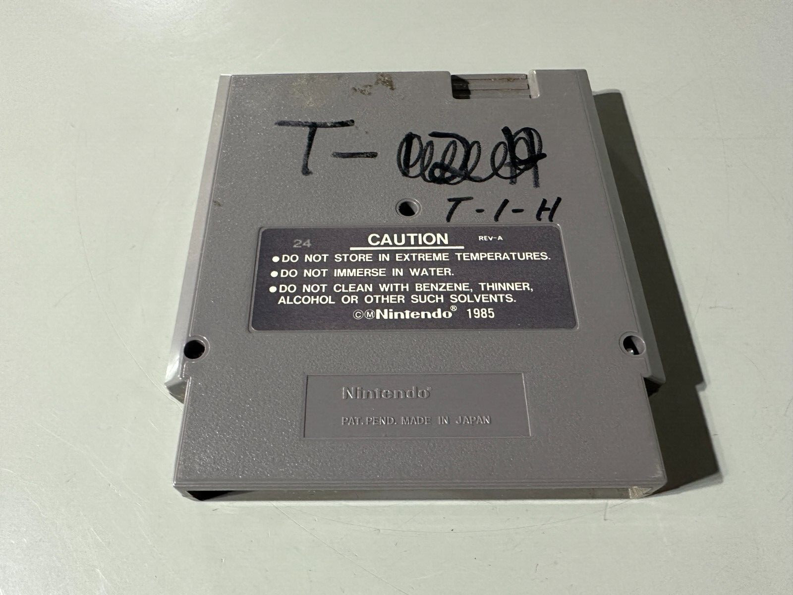Teenage Mutant Ninja Turtles TMNT Nintendo System NES Game Cartridge 1989