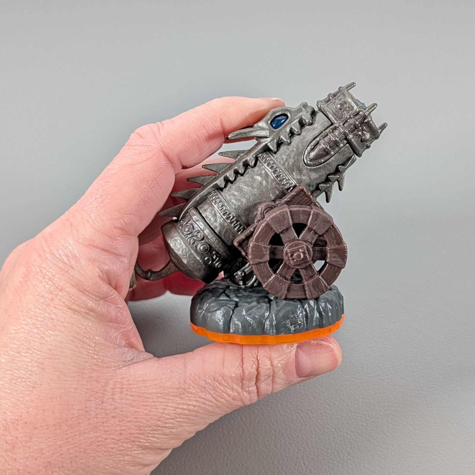 Skylanders Giants Magic Item – Dragonfire Cannon (Orange Base)