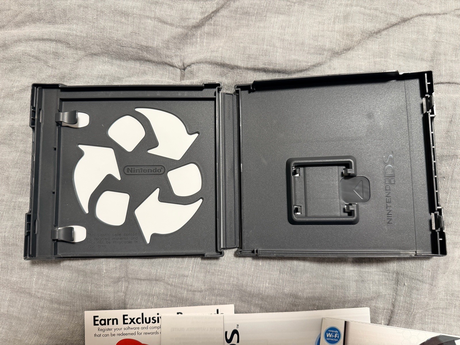 Pokemon White + Black Nintendo DS Replacement Case Only NO GAMES – Bundle