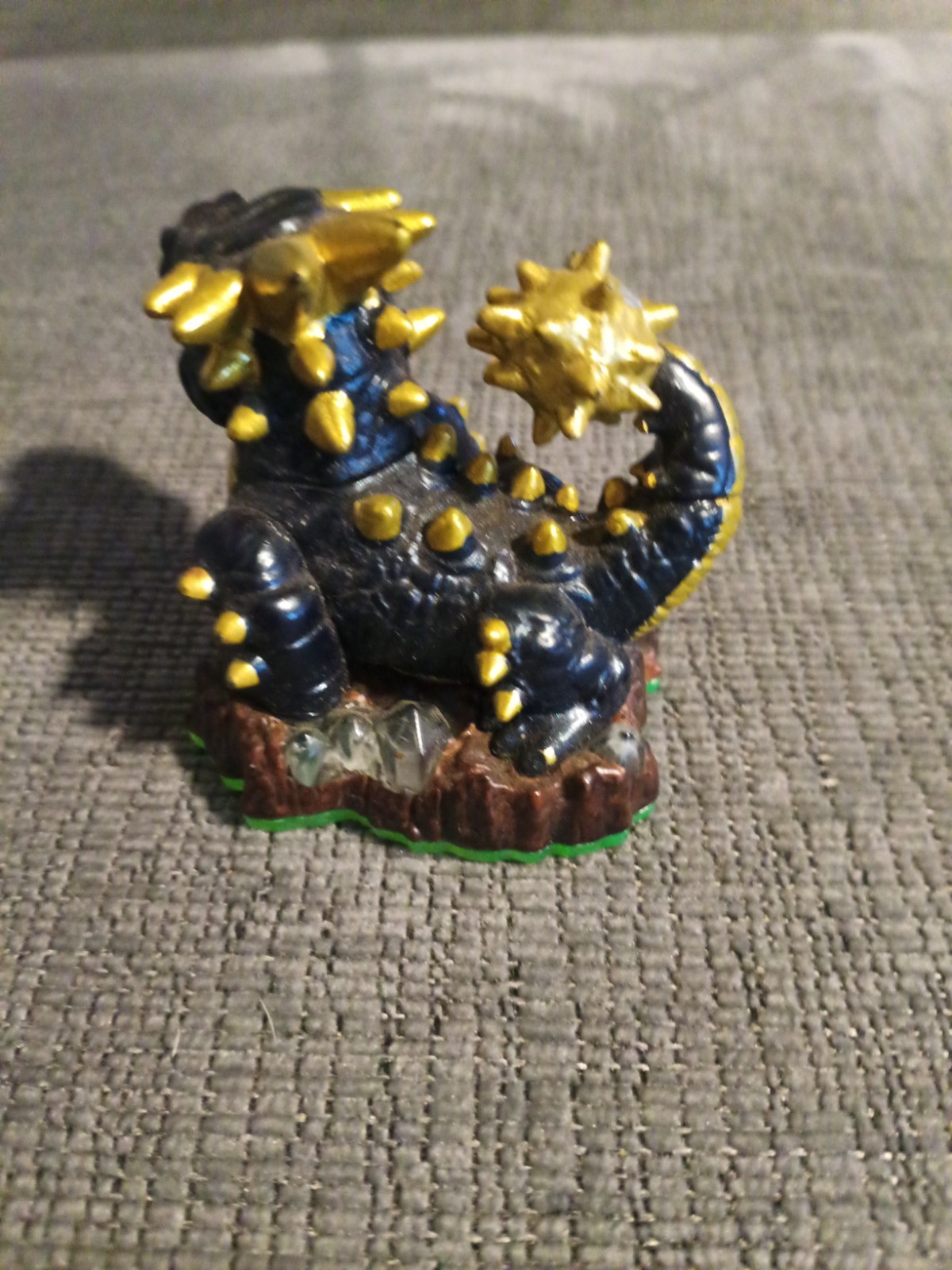 Skylanders Legendary Bash Action Figure