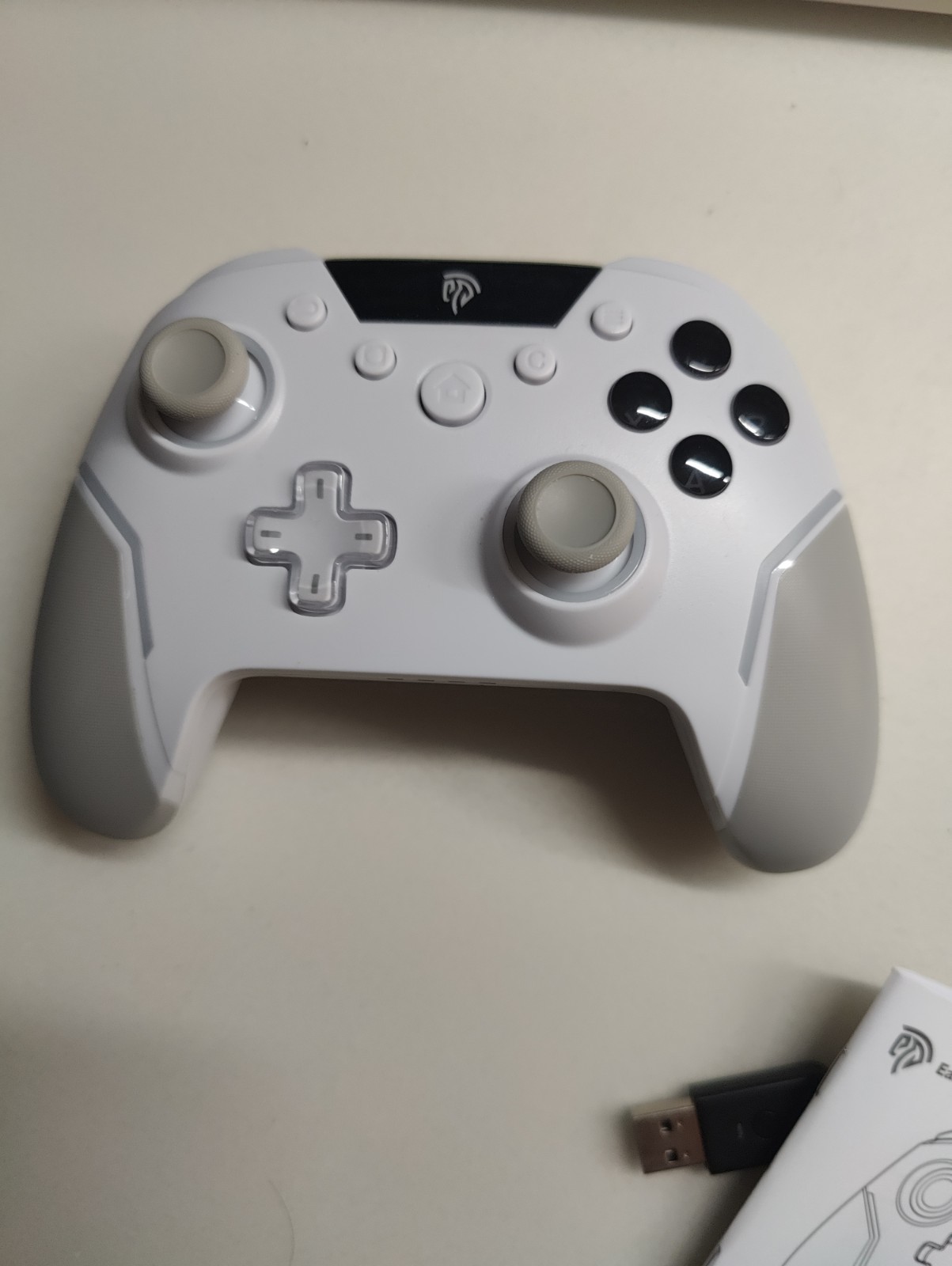EasySMX X20 Wireless Gaming Controller RGB Backlit Hall Effect Stick, White