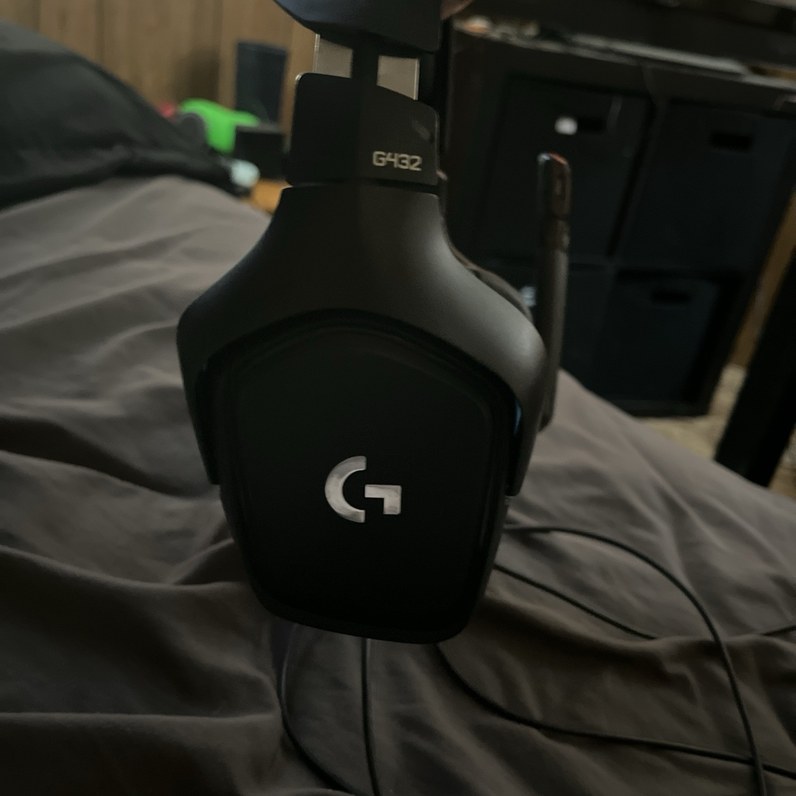 Logitech G432 Over-Ear Wired Gaming Headset Boom Mic 3.5mm/USB Black/Blue