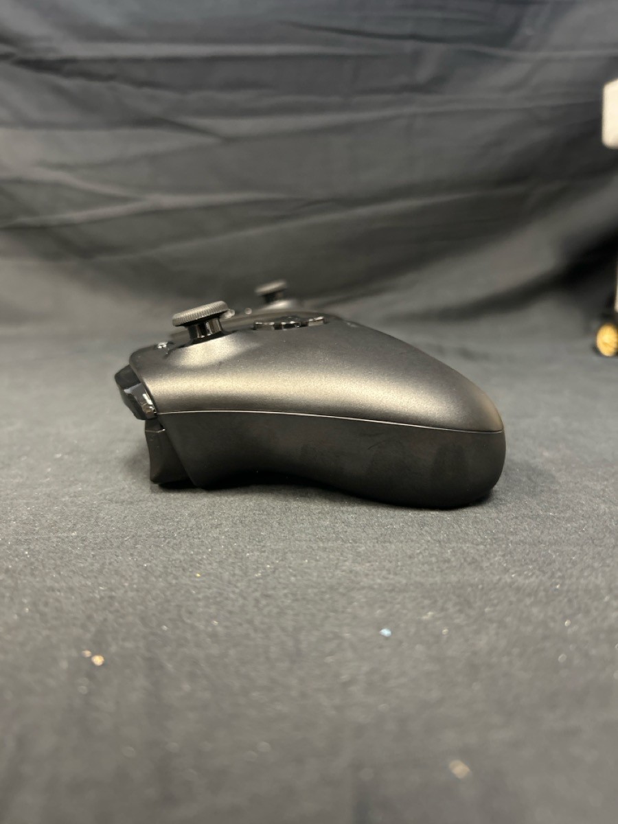 STEELSERIES NIMBUS CLOUD GC09 DUAL MODE CONTROLLER (APPLE & ANDROID) (B26005937)