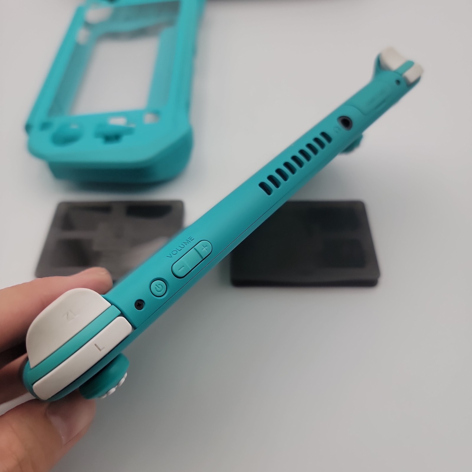 Nintendo Switch Lite HDH-001 32GB Turquoise Handheld Console W/ CASE Puppy Paw