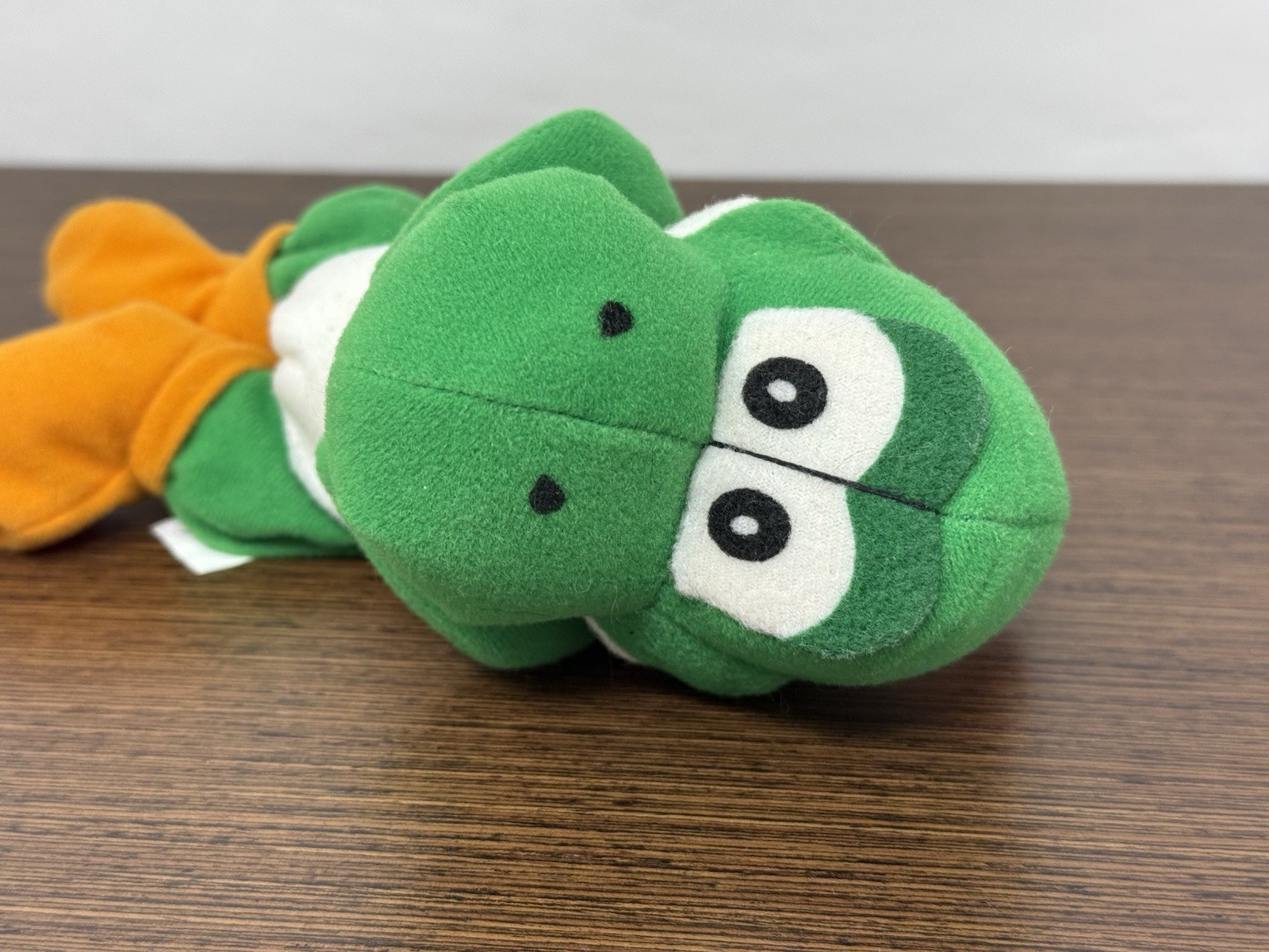 Nintendo 64 Collectible Yoshi Beanbag Plush – 1997 BD&A Super Mario 64 – Vintage