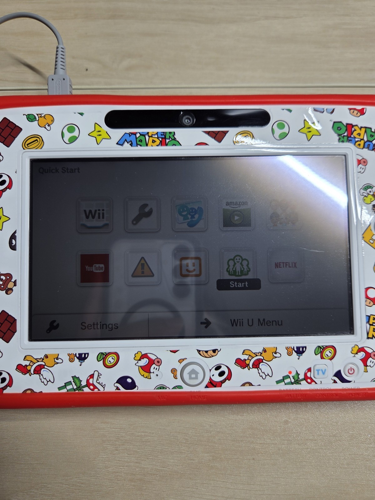 Wii U Game Pad WUP-010(USA) Charger & Stand with Stylus Tested Working Very Good