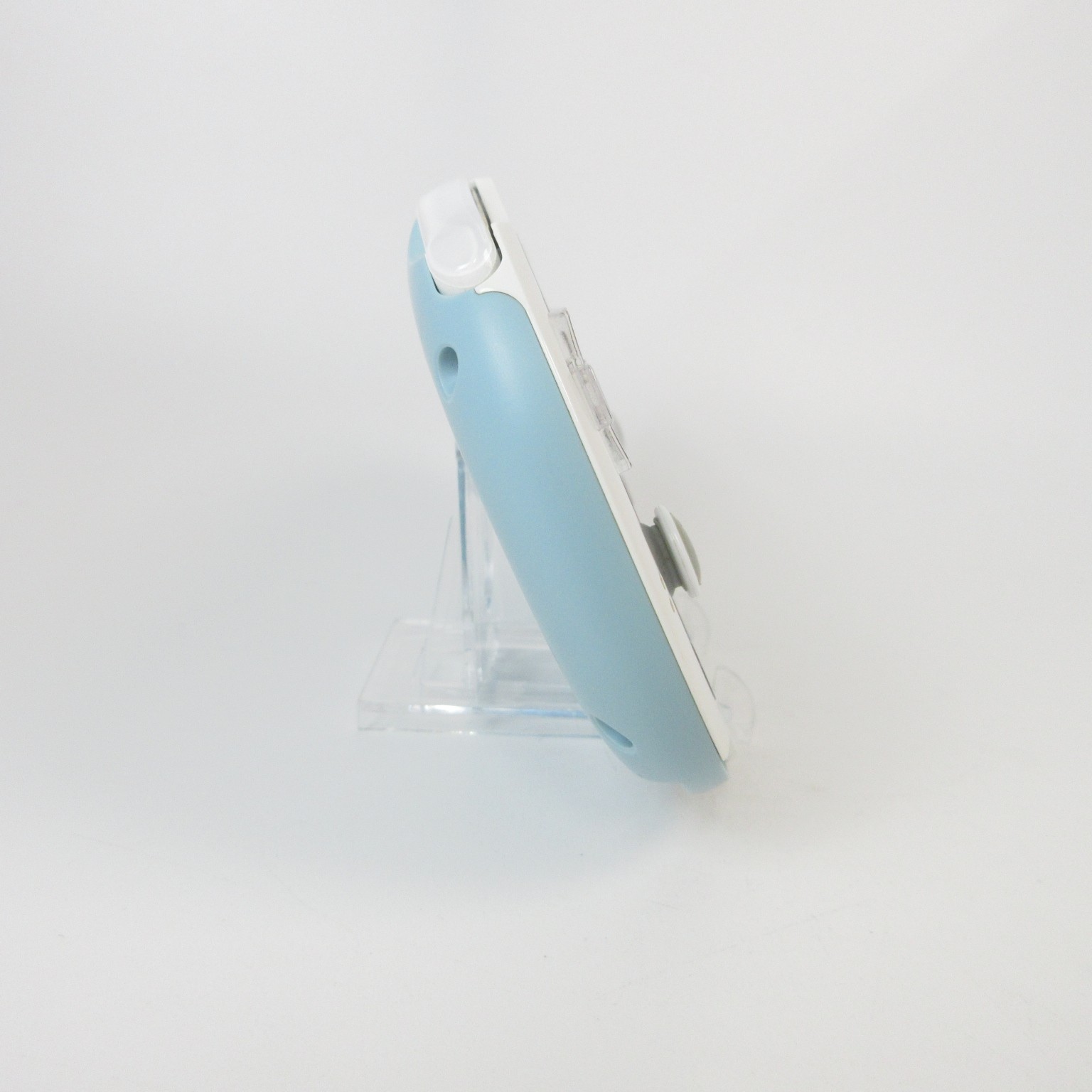 【Very Good】Sony PS Vita PCH-2000 Light Blue / White Wi-Fi Model Console only #Ar