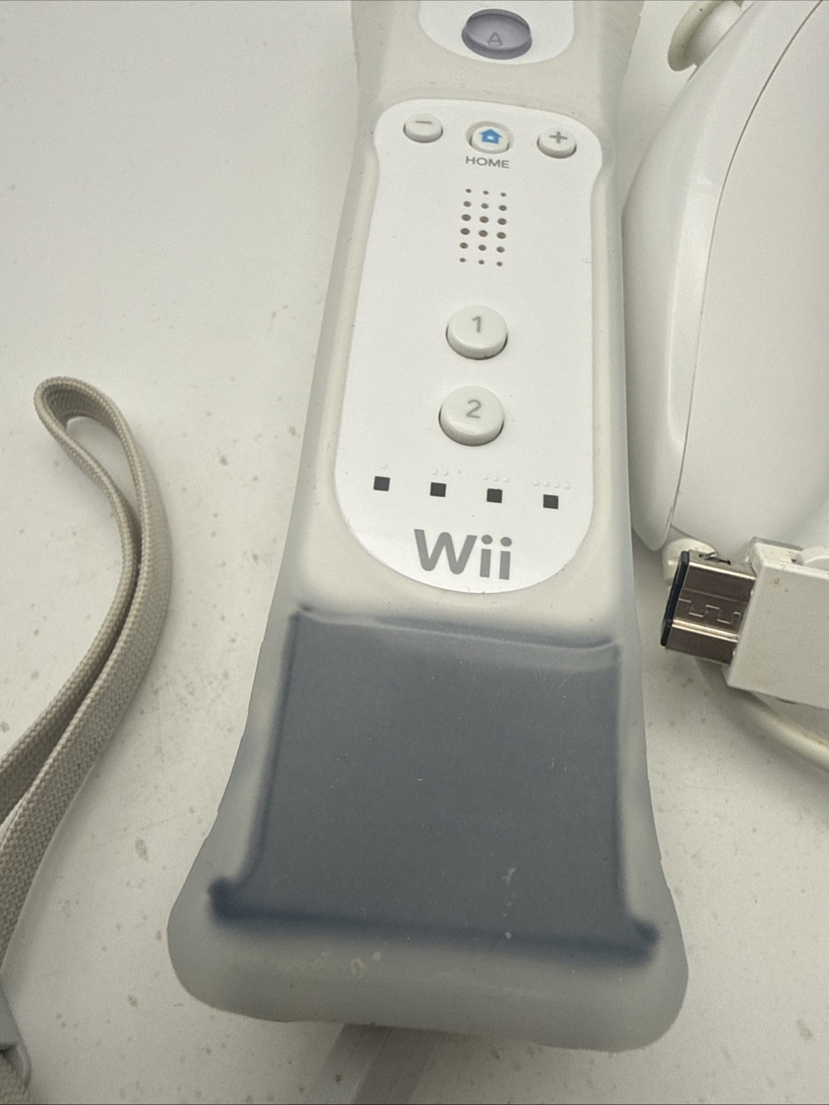 Nintendo Wii RVL-036 Motion Plus Remote Controller Adapter Cover Nunchuck