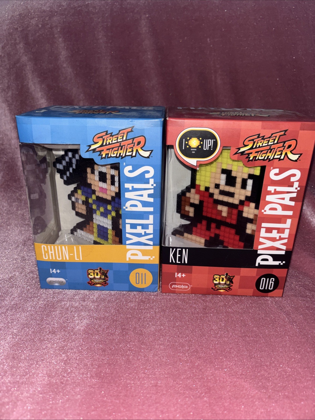 Pixel Pals: Street Fighter 30th Anniversary -Ken #016 And Chun Li#011