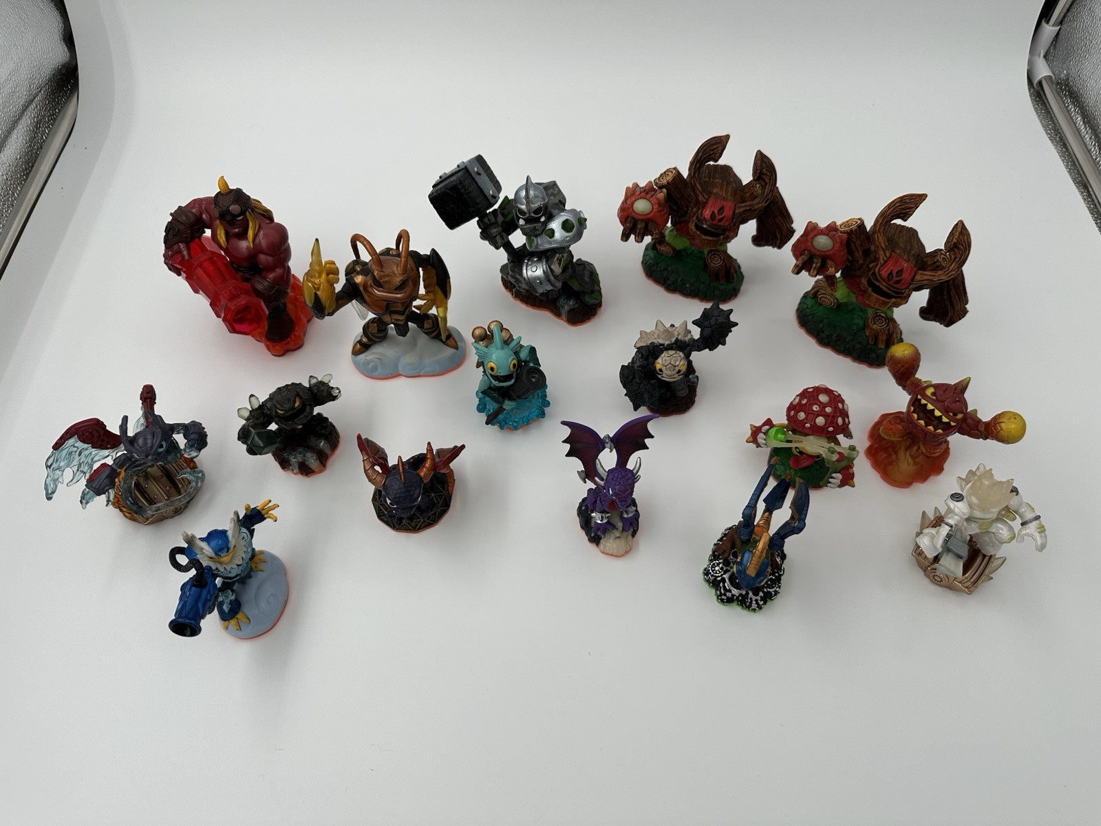 Skylanders Spyro’s Adventure Spyro Dragon Series 1 2011 Huge Lot Figure Game