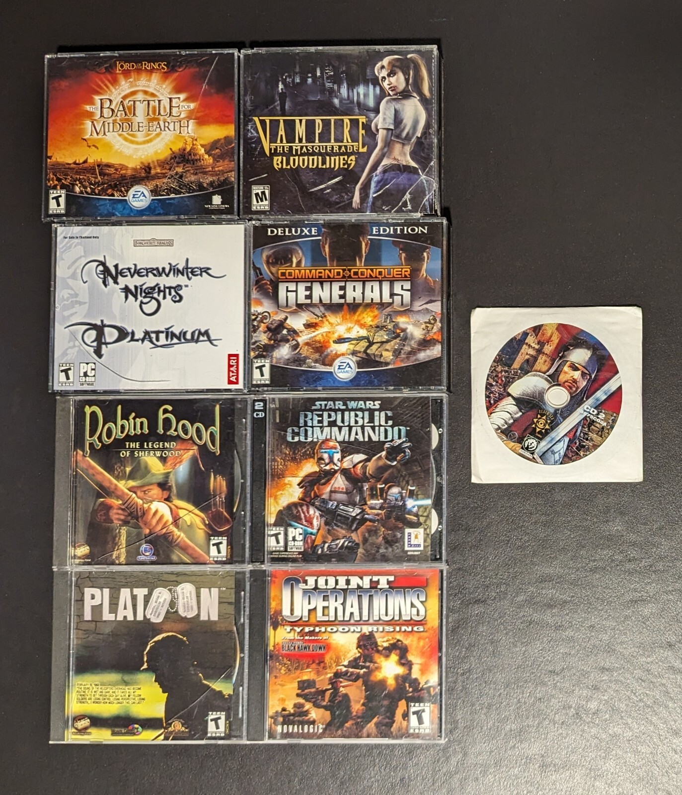 Lot of 12 PC Computer CD-ROM – DVD – Video Games Assorted