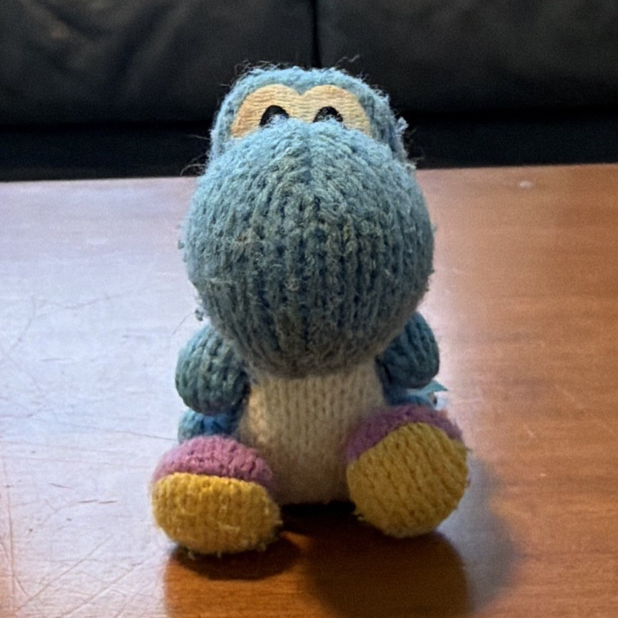 Nintendo amiibo Yoshi’s Woolly World Light Blue Yarn Yoshi Plush Doll