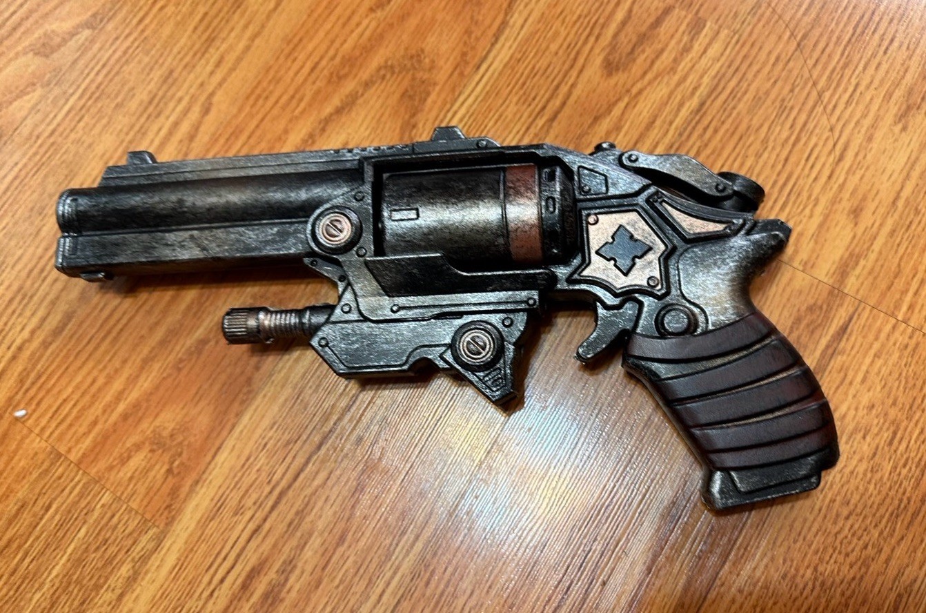 Boltok Pistol Gears Of War Foam 1:1 Gun Toys Cosplay Full Size 12.25”