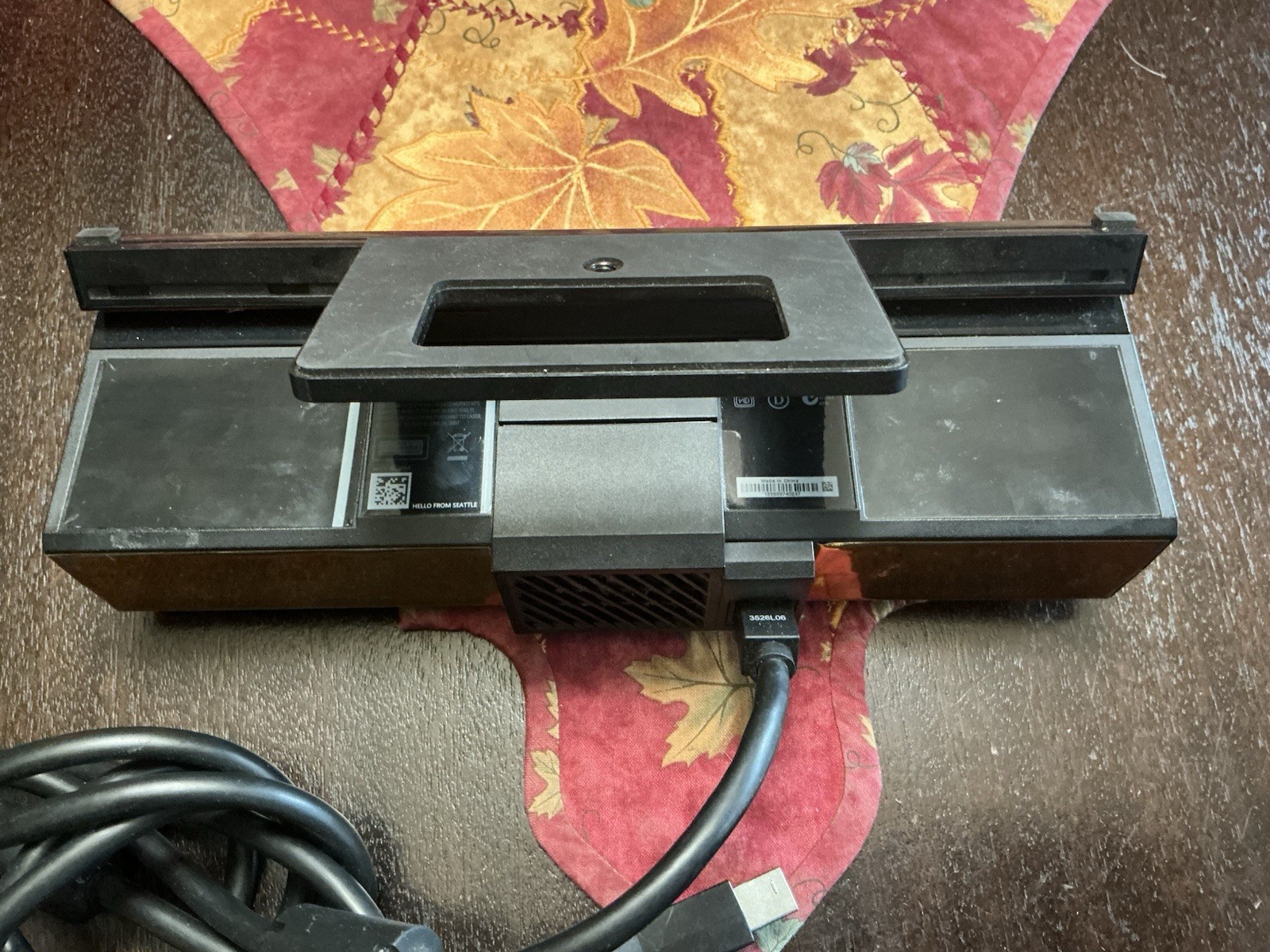 Kinect Motion Sensor For Xbox One Gold Color Untested