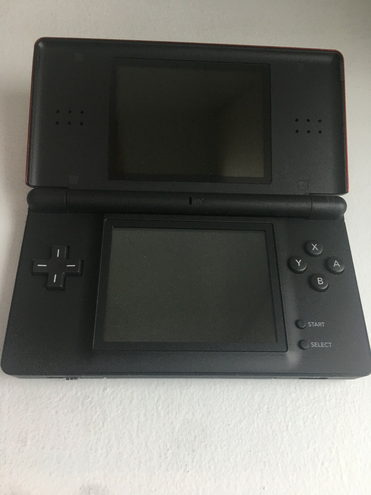 Nintendo DS Lite Console W/Charger USG-001 Crimson Red/Black – GOOD CONDITION