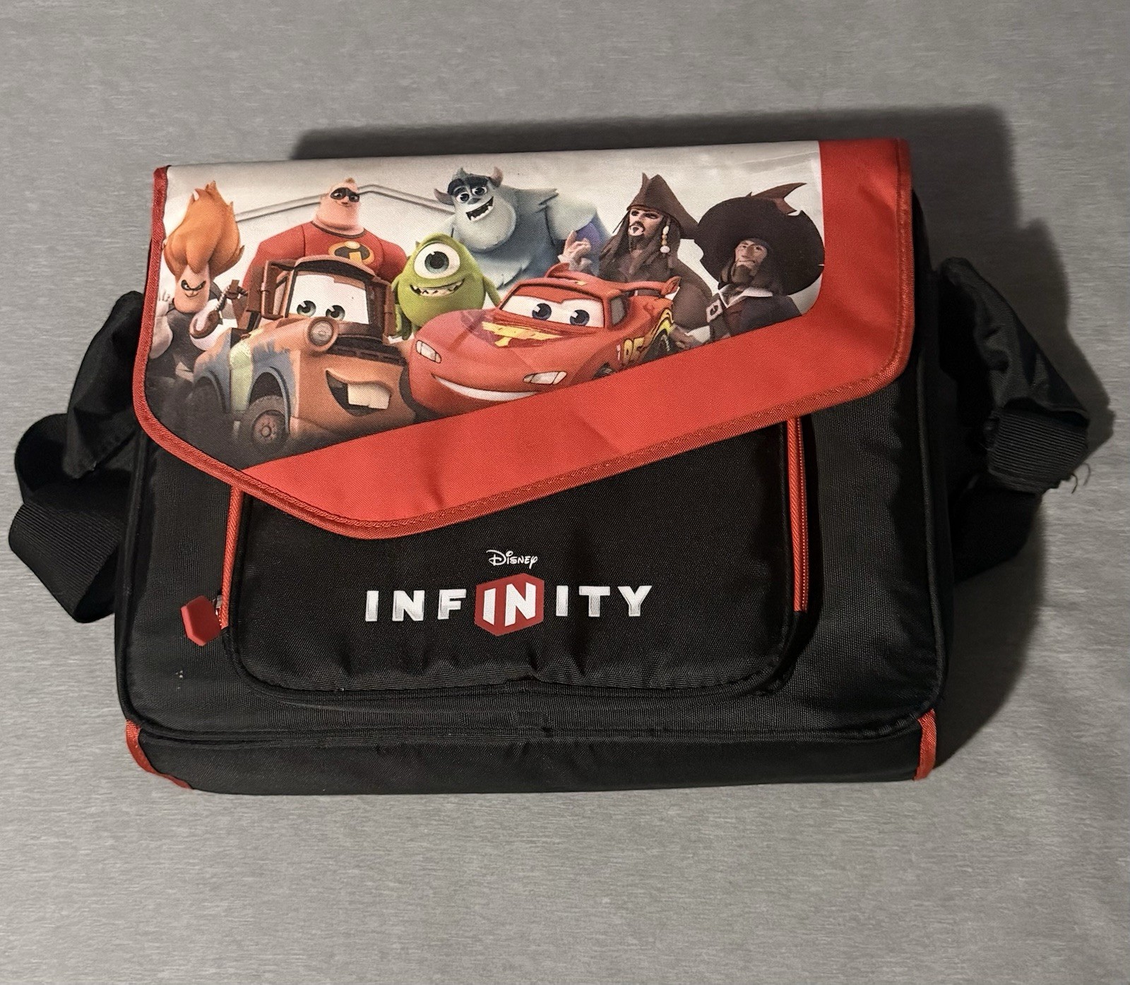 Disney Infinity Messenger Bag w/ Power Disc Book, Power Discs & Character Cards