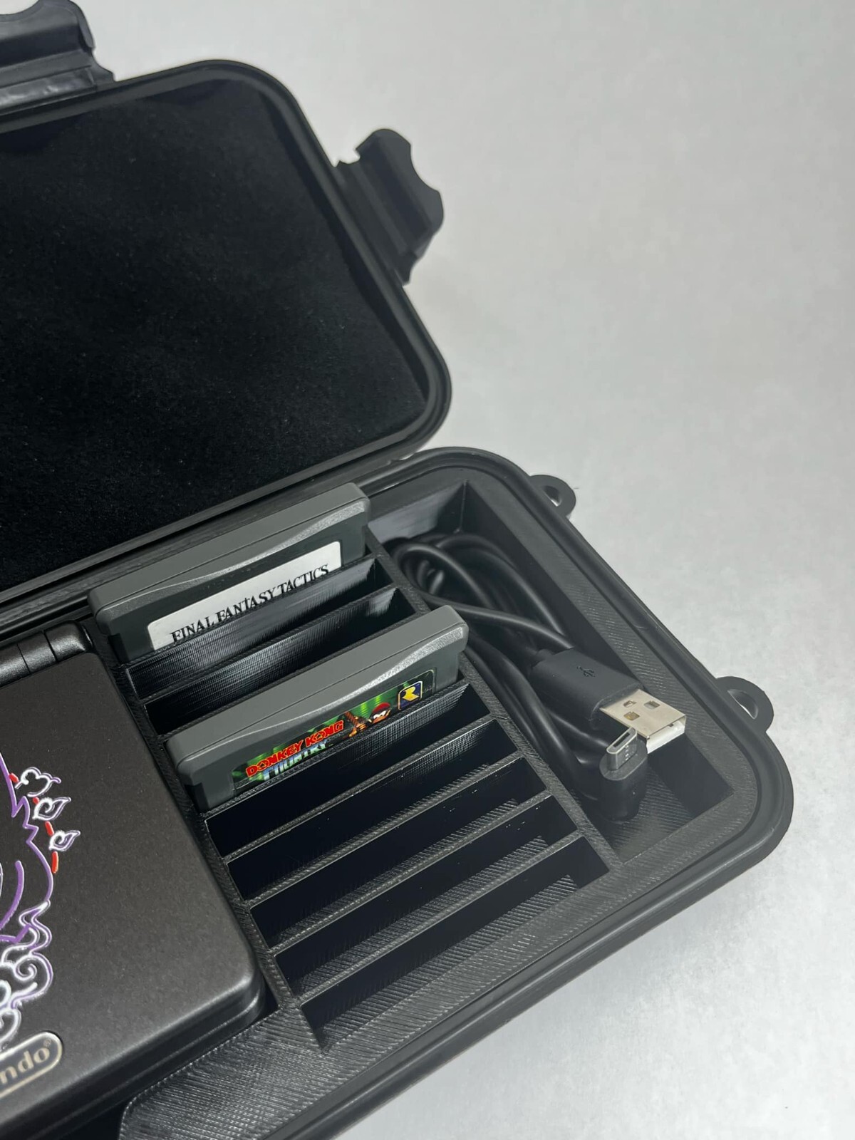Protective Carrying Case for Gameboy Advance SP | SENAC LLC | Holds 13 Games