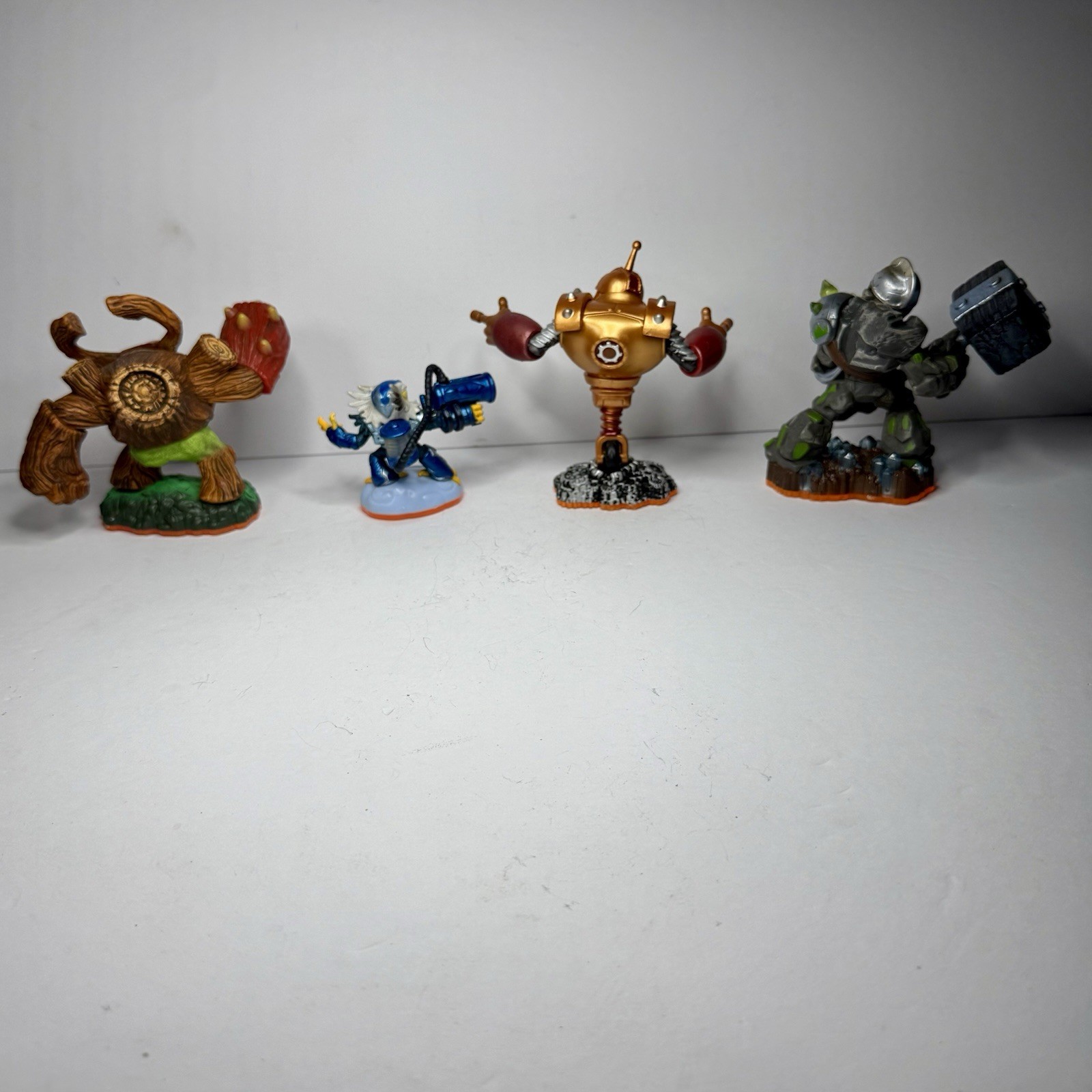 Skylanders Giants Figure Lot Of 4 – Bouncer Jet Vac Crusher Tree Rex