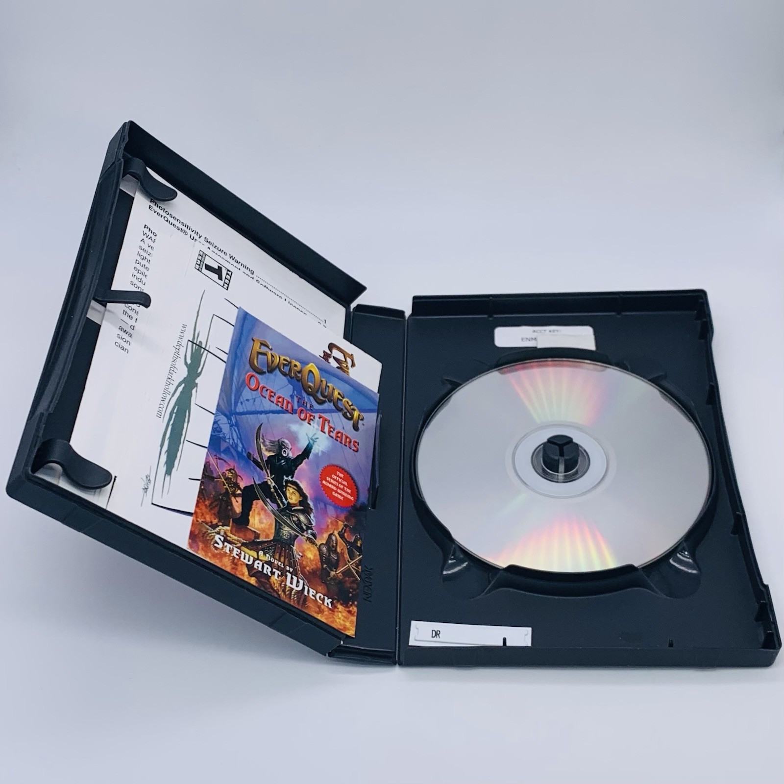 EverQuest: Depths of Darkhollow PC Expansion PK 2-Disc Manual Insert 4 Postcards