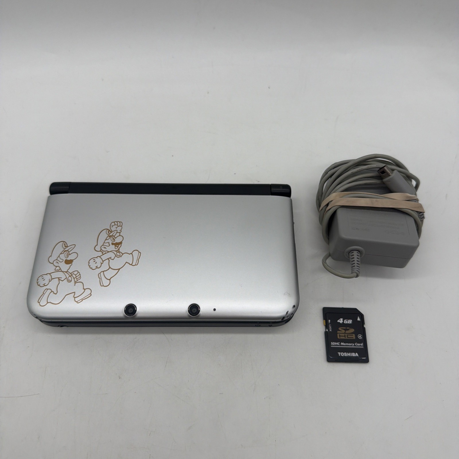 Nintendo 3DS XL Mario & Luigi Dream Team 4GB Handheld System – Silver w/ Charger