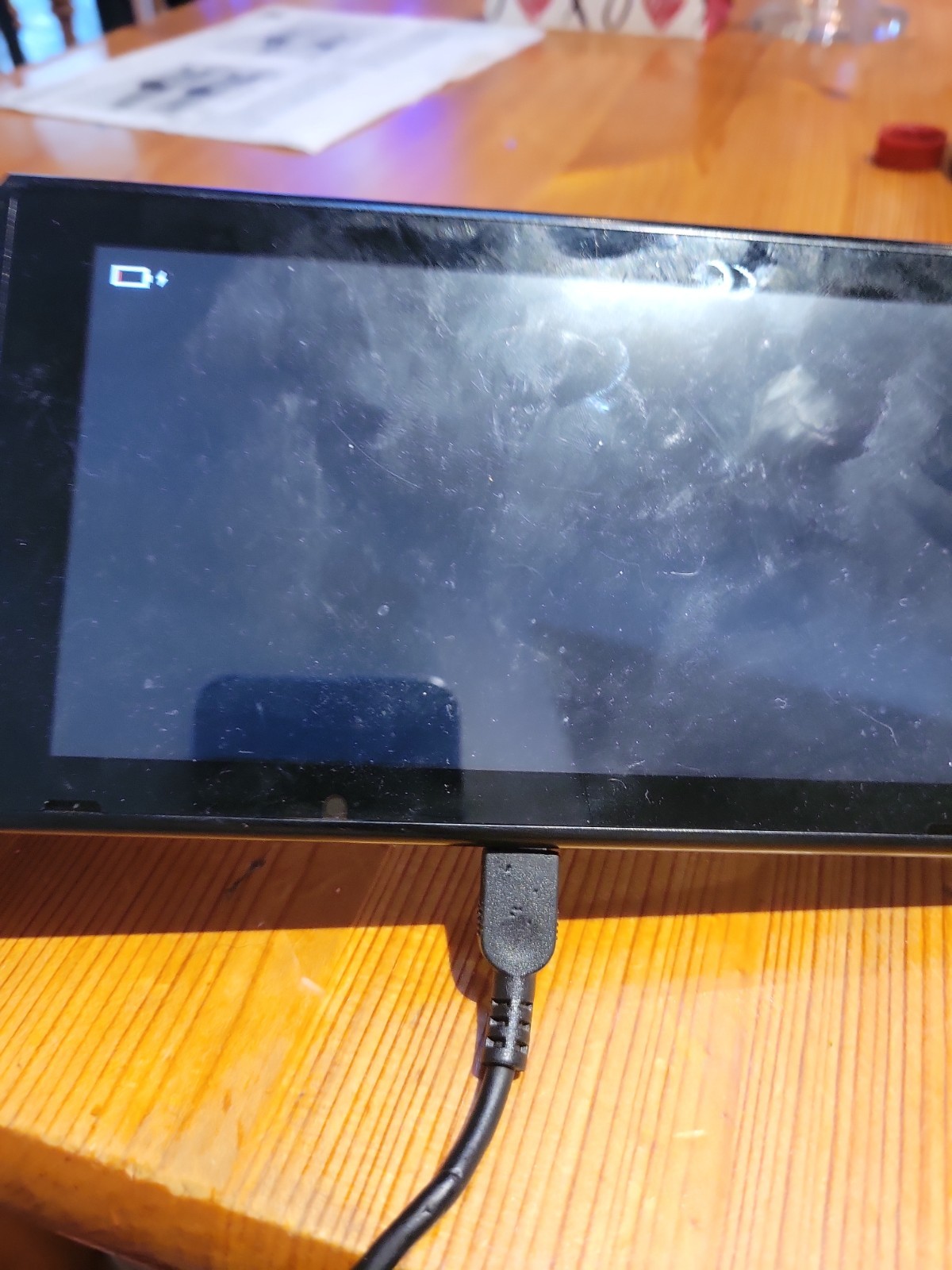 Nintendo Switch with blue green joy con l and r don’t work