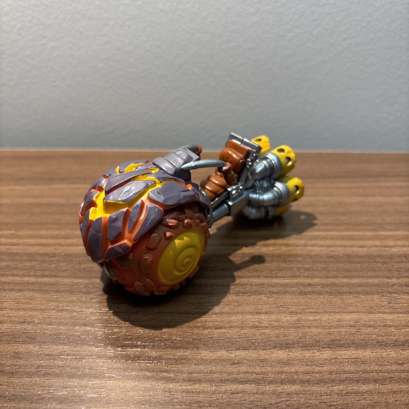 Skylanders SuperChargers Burn-Cycle Vehicle Figure Activision Lava Bike