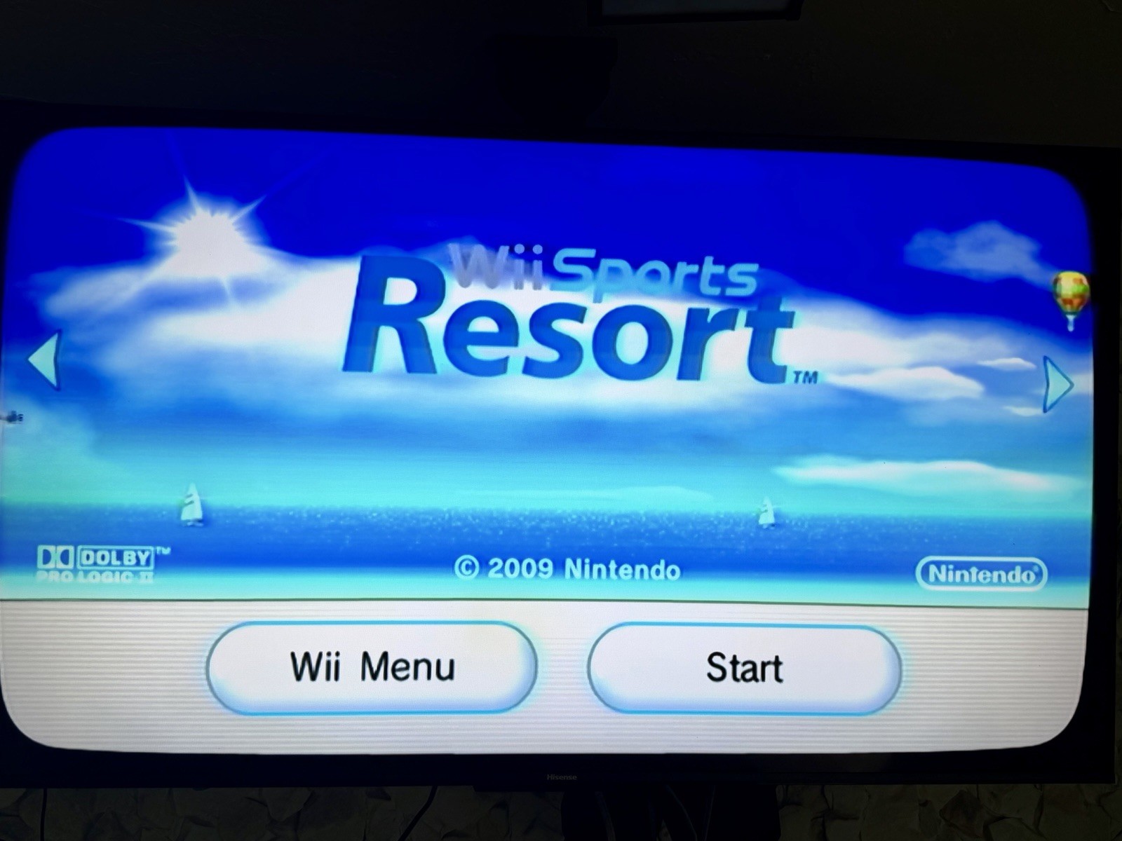 Nintendo Wii RVL-001 Bundle 2 MotionPlus Remotes Wii Sports Sealed Tested