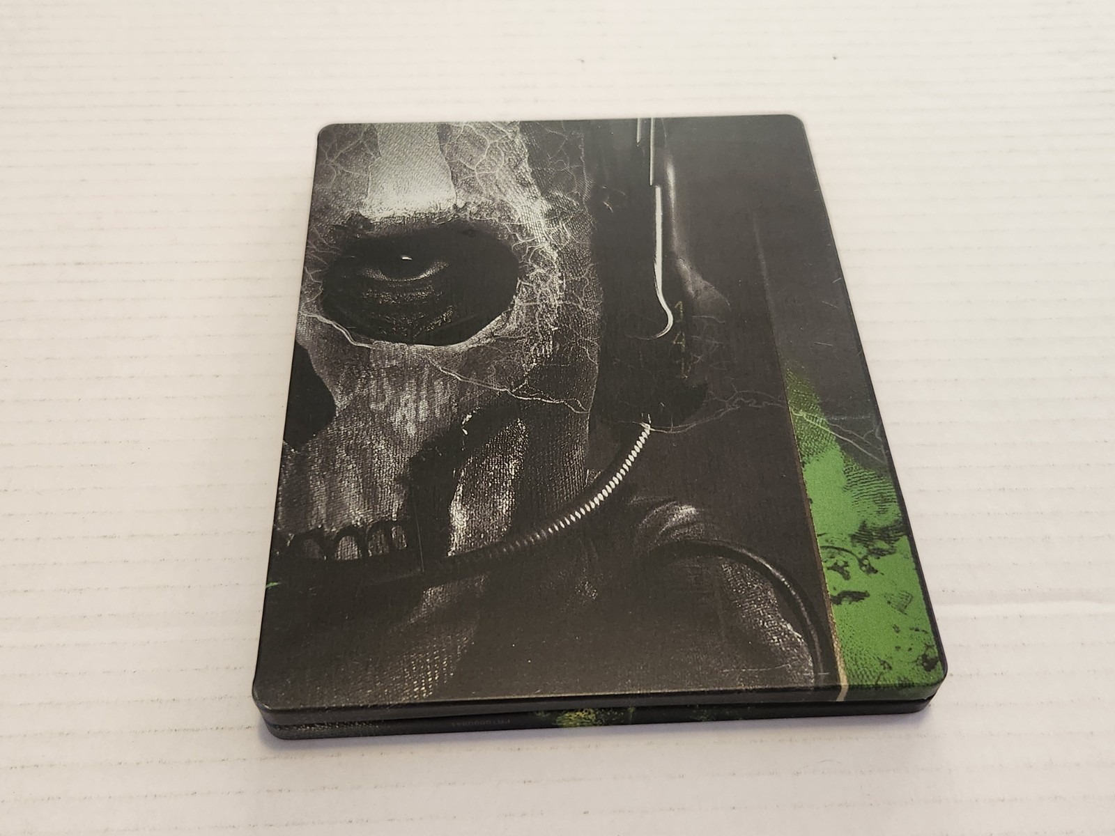 Call of Duty Modern Warfare 2 Steelbook Case only. no game. COOL!