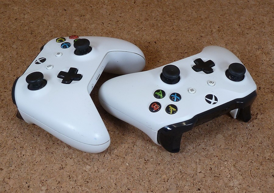 Microsoft Xbox One S (Model 1681) Gaming System Console + 2 controllers, Tested