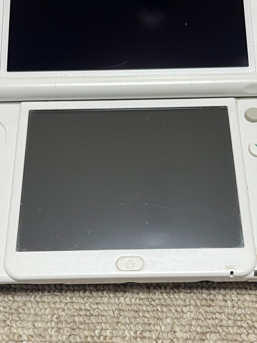 New 3DS LL XL Pearl White Japan Nintendo Console region Japanese B910