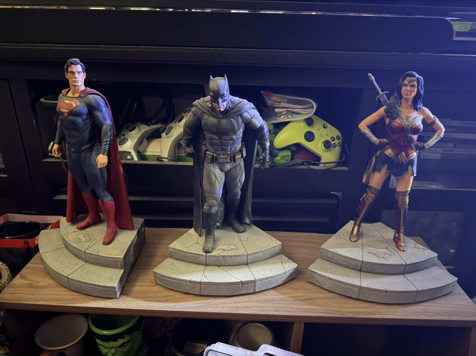 WETA Justice League TRINITY -Wonder Woman, Superman & Batman1/6 Scale Statues