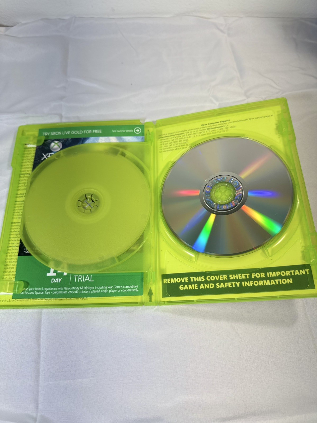Halo 4 (Microsoft Xbox 360, 2012)