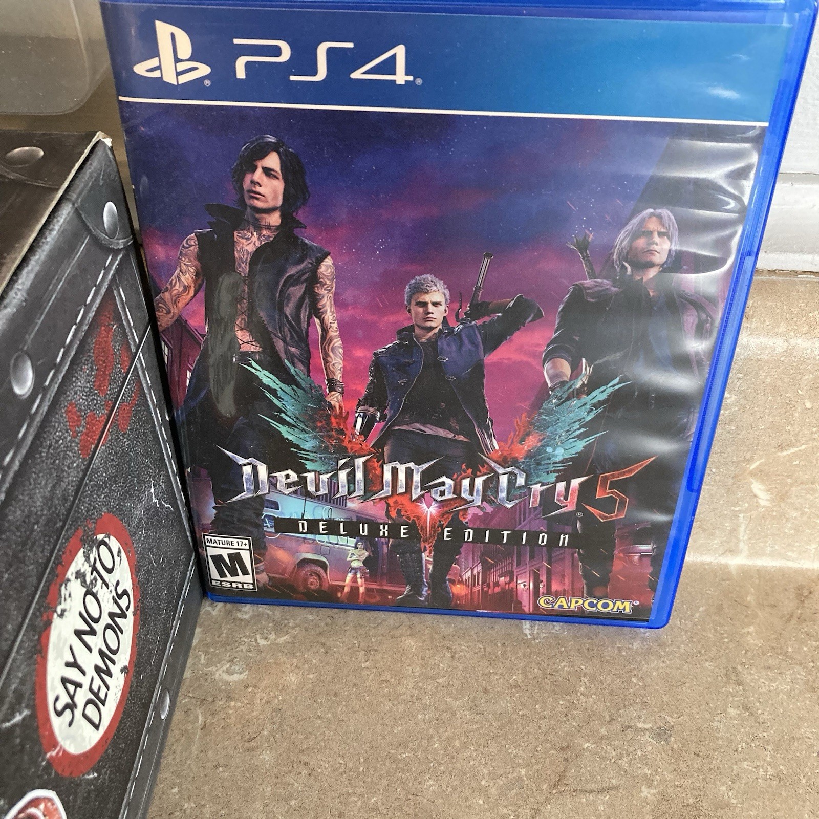 Devil May Cry 5 Collector’s Edition With Game Motor Home Replica Art Book More