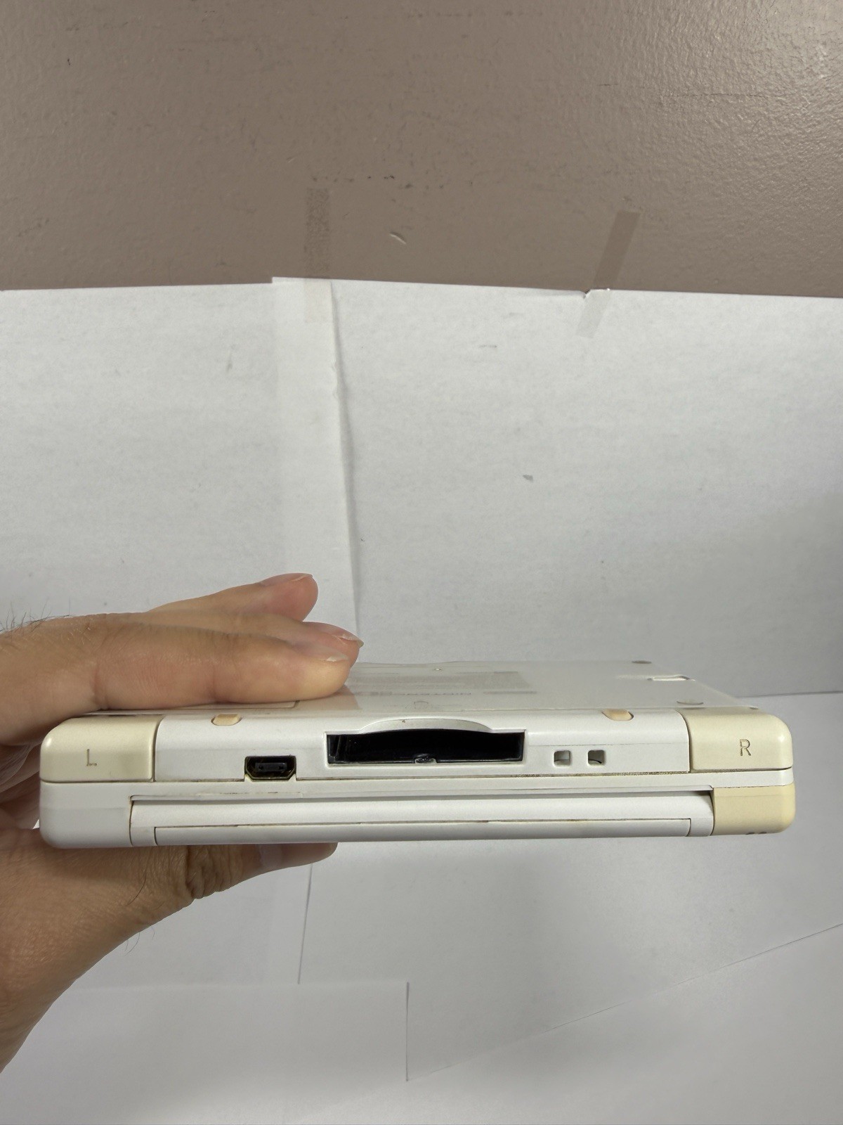 Nintendo DS Lite White Handheld System Only TESTED! *Rough Shape*