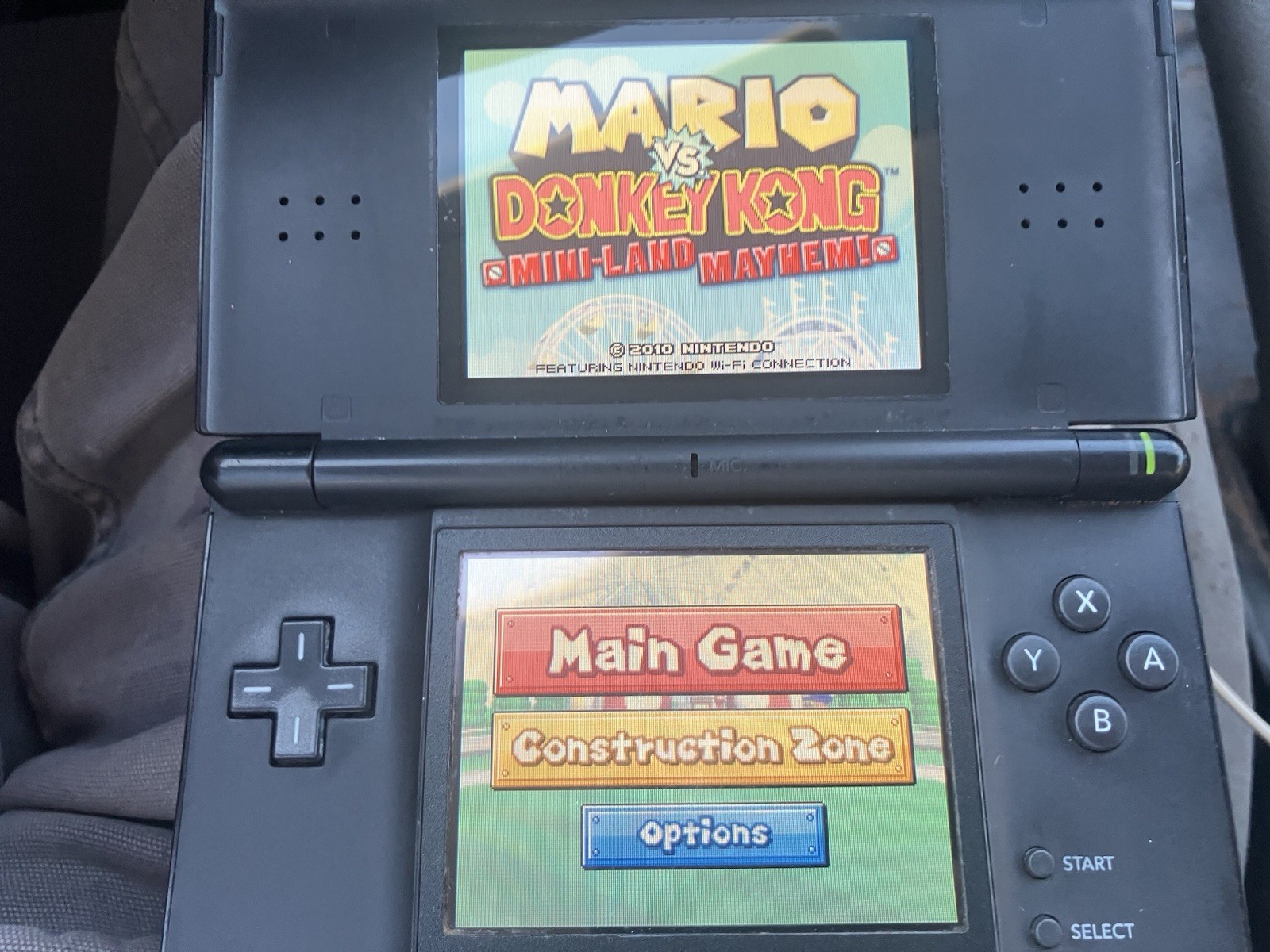 Nintendo DS Lite Black Bundle, 10 Games, 7 DS, 3 GBA, Mario, TMNT, Charger, Case