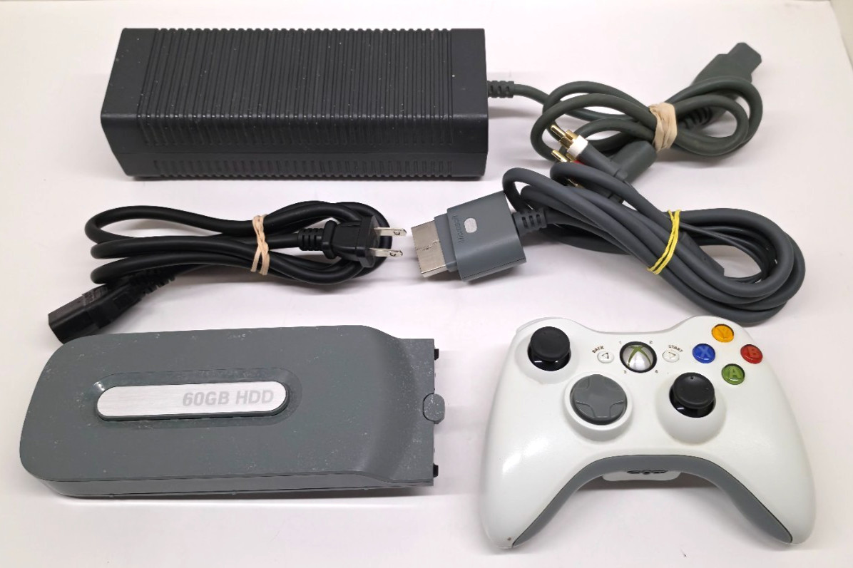 Microsoft Xbox 360 Console Bundle 60GB HDD White System Bundle – Tested Works