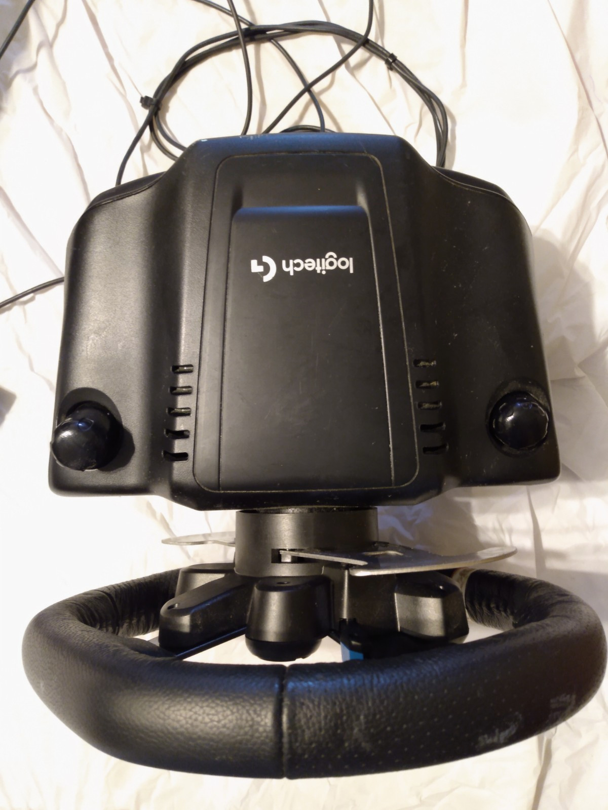 Logitech G29 Driving Force Racing Wheel and Floor Pedals Black NOT WORKING AS IS