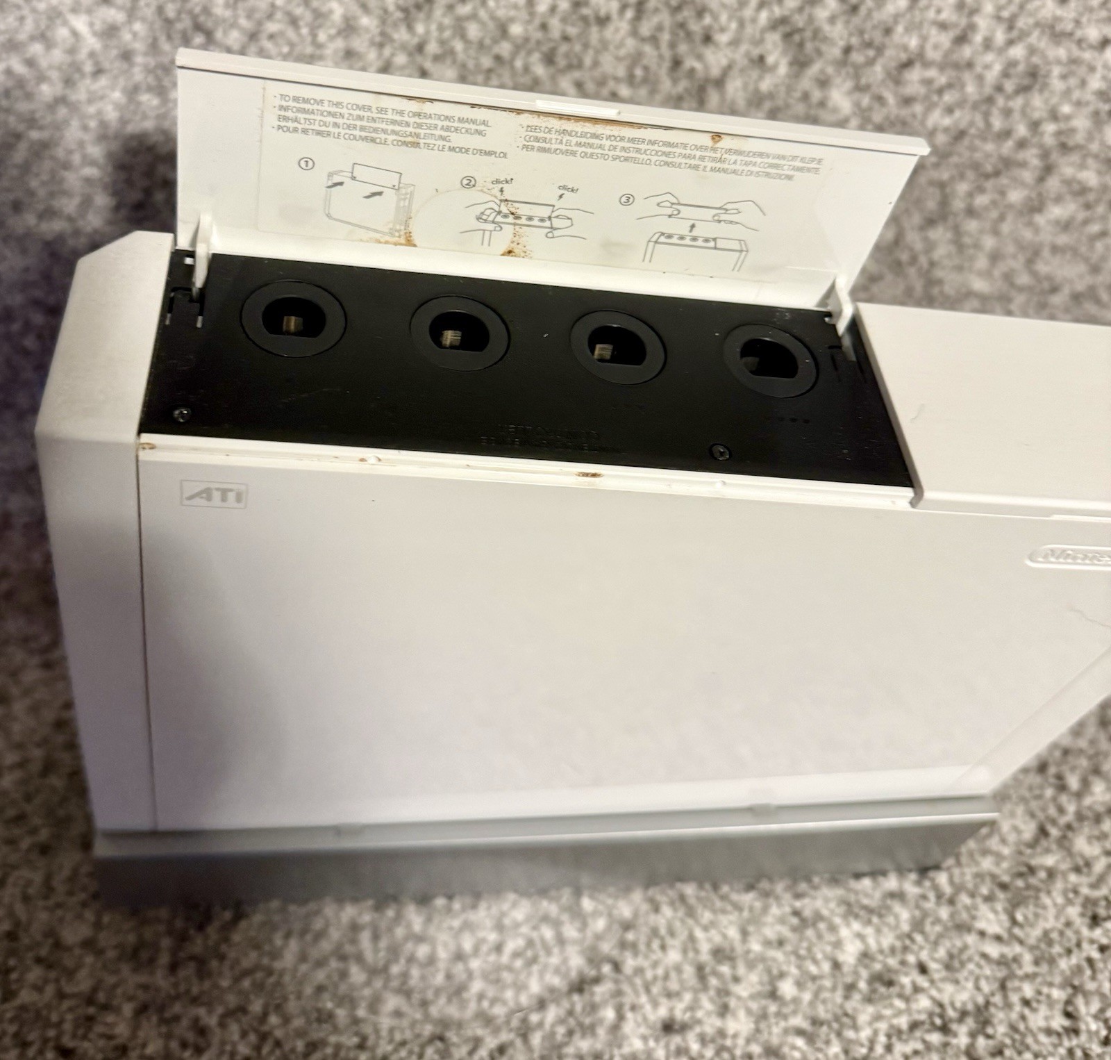 Nintendo Wii RVL-001 Console Bundle w/ 2 Remotes, 2 Nunchuks, & Wii Sports